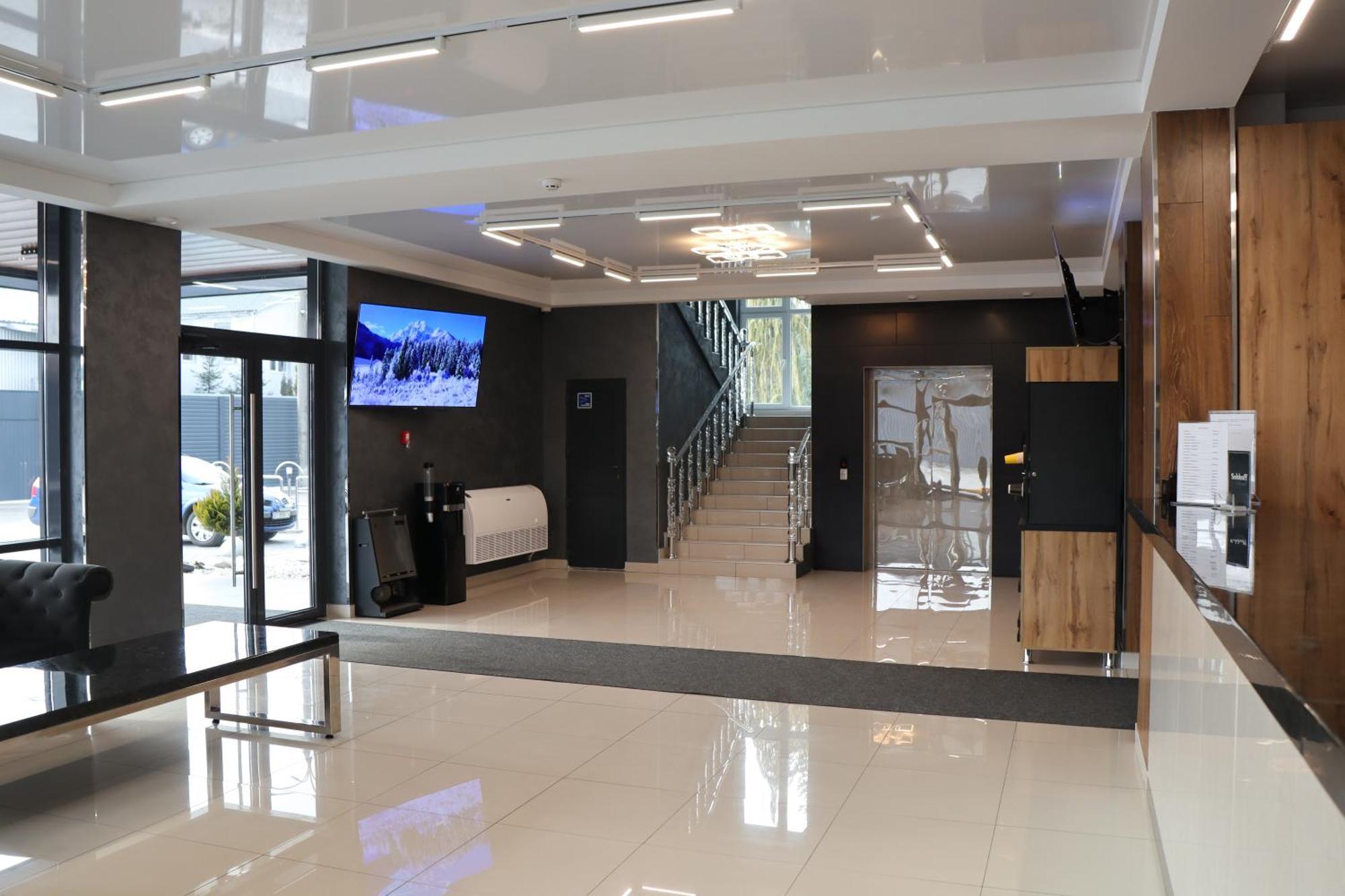 Sobkoff Hotel Khmel'nyts'kyy Exterior photo